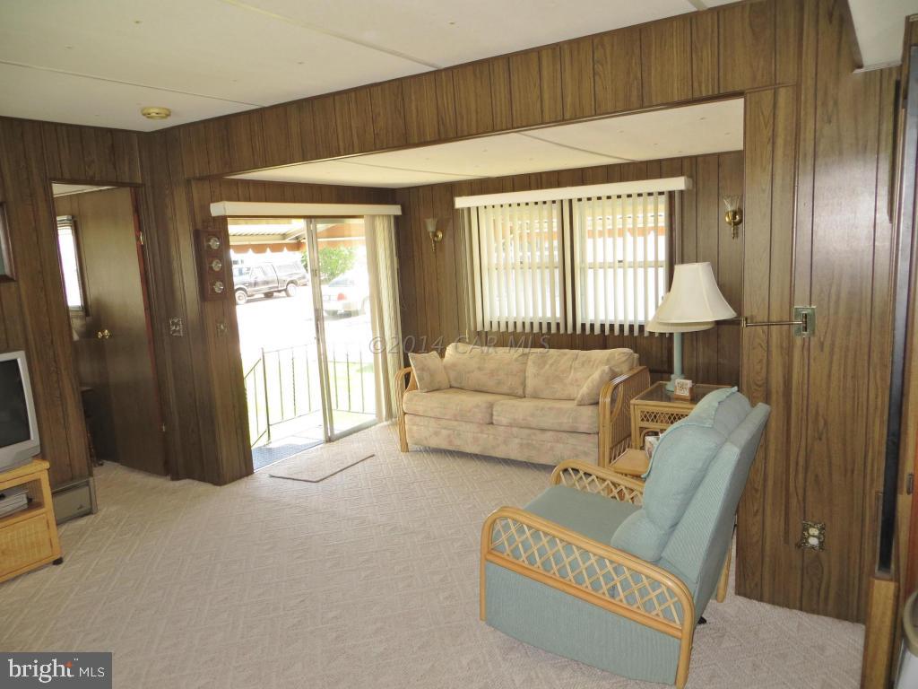 13335 Colonial Road Ocean City, MD 21842 - Photo 8 of 42 Gallery Image 8