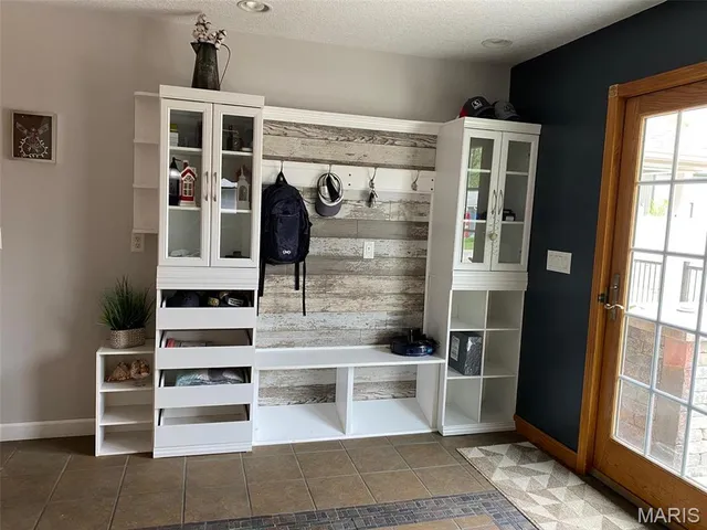 $237,500 | 506 East Bertolino Avenue, Nokomis, IL 62075