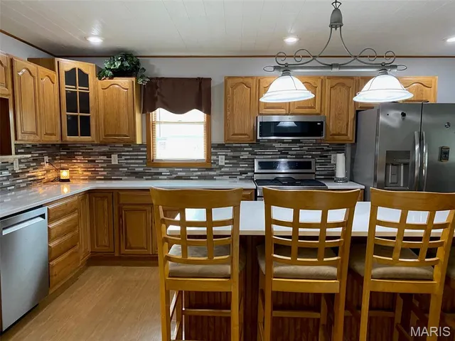 $237,500 | 506 East Bertolino Avenue, Nokomis, IL 62075