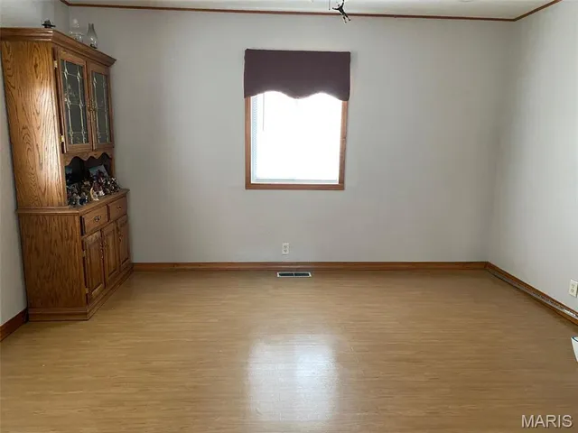 $237,500 | 506 East Bertolino Avenue, Nokomis, IL 62075