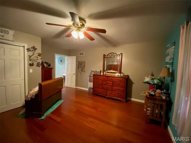 $237,500 | 506 East Bertolino Avenue, Nokomis, IL 62075