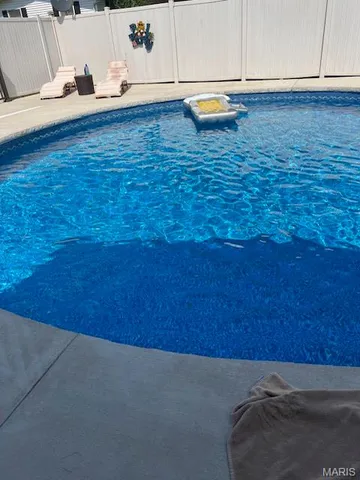 $237,500 | 506 East Bertolino Avenue, Nokomis, IL 62075