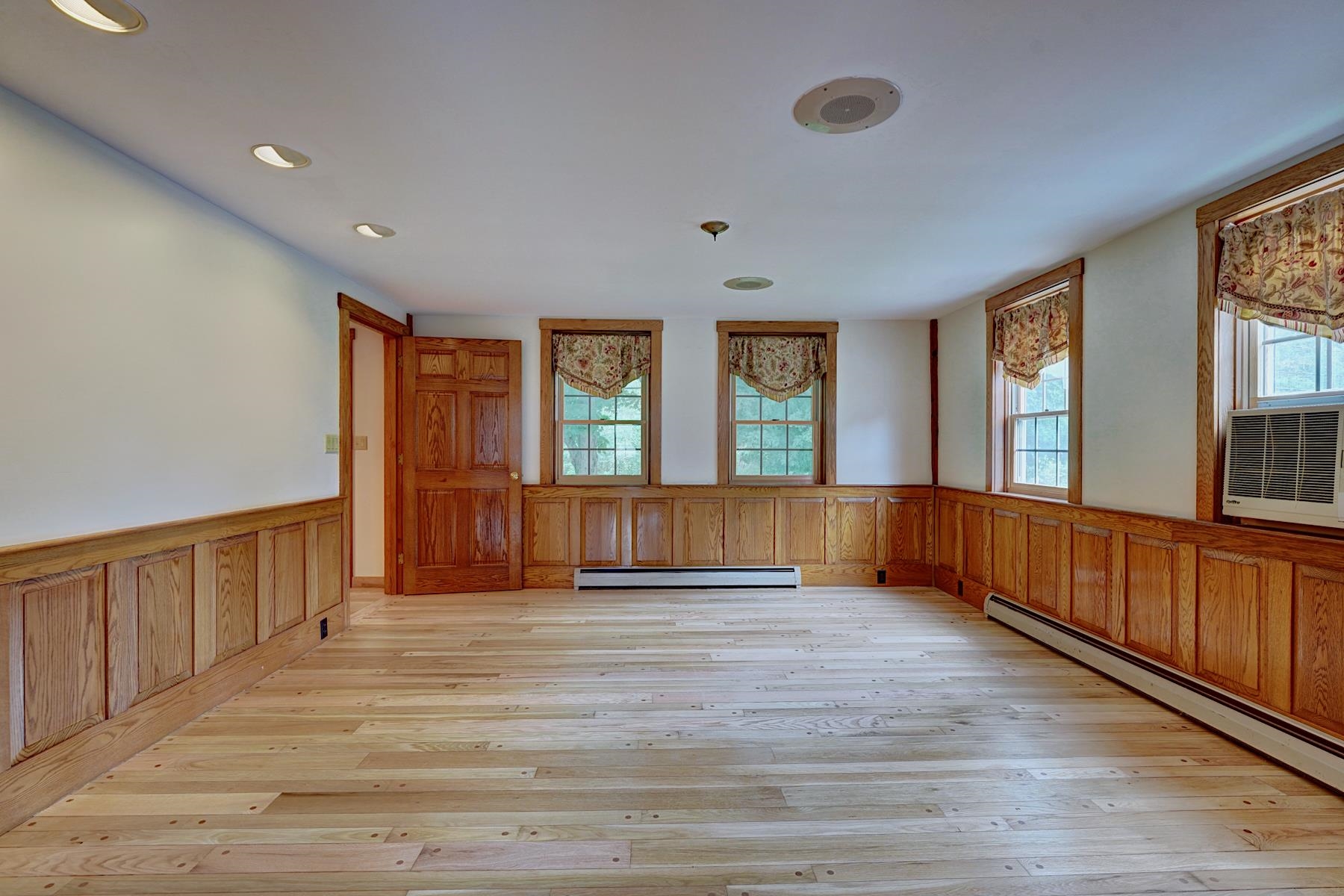 236 Sagamore Road Rye, NH 03870 - Photo 9 of 26 Gallery Image 9