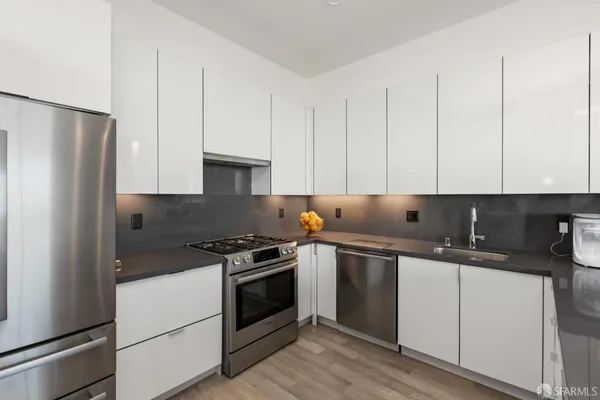 $1,149,000 | 21 Kirkwood Avenue, San Francisco, CA 94124