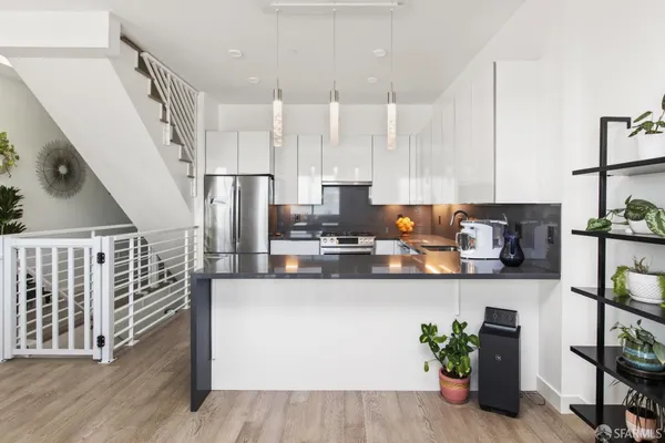 $1,149,000 | 21 Kirkwood Avenue, San Francisco, CA 94124