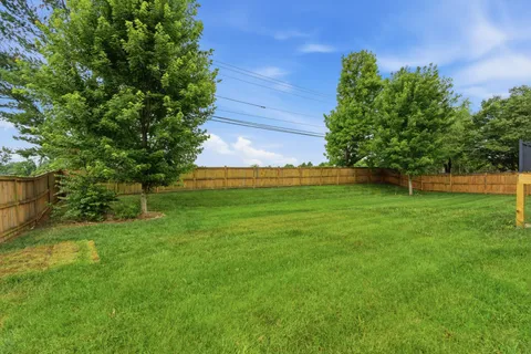 $469,000 | 1012 Rutherford Way, Hendersonville, TN 37075