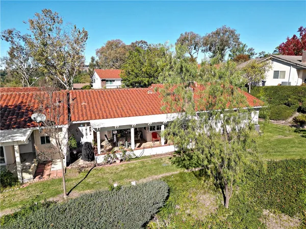 $899,500 | 27952 Calle Casal, Mission Viejo, CA 92692