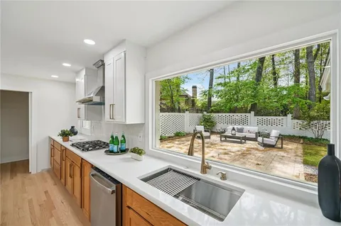 $1,395,000 | 6335 Aberdeen Drive Northeast, Atlanta, GA 30328