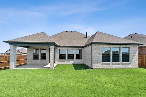 $449,990 | 749 Shinnery Oak Way, Waxahachie, TX 75165
