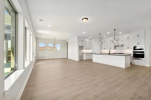$449,990 | 749 Shinnery Oak Way, Waxahachie, TX 75165