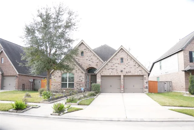$460,000 | 2823 Monarch Crossing, Missouri City, TX 77459