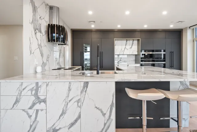 $6,950 | 235 East River Drive, Unit 1701, East Hartford, CT 06108