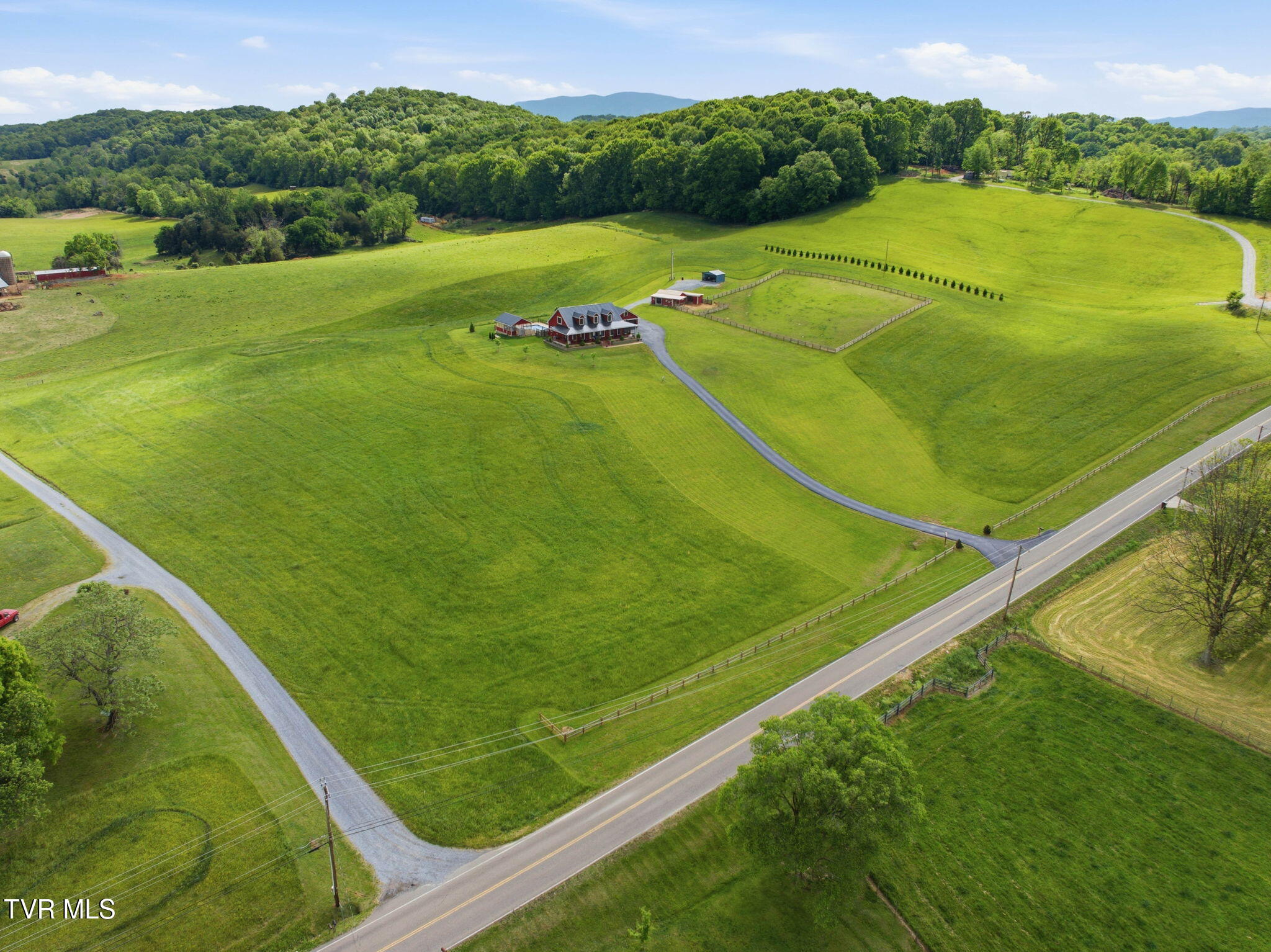 1790 Allison Road, Unit 1780 Piney Flats, TN 37686 - Photo 7 of 63 62-web-or-mls-1790 Allison Rd-65