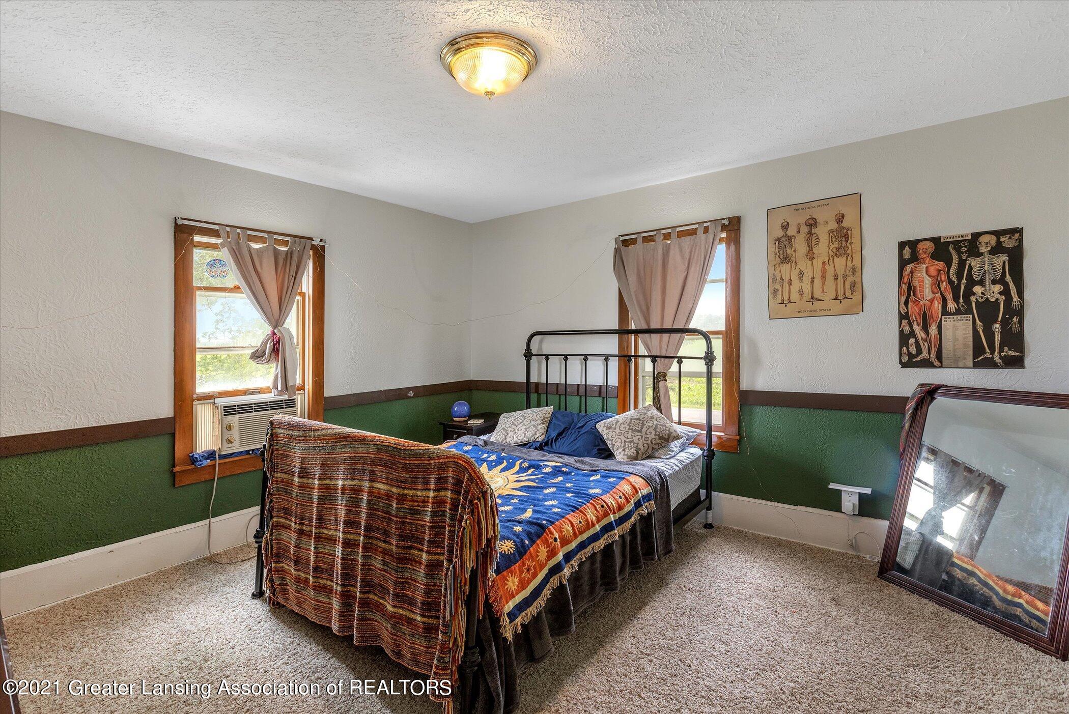1611 South Baldwin Road Ithaca, MI 48847 - Photo 20 of 43 20-1611 S Baldwin Rd-windowstill-realest