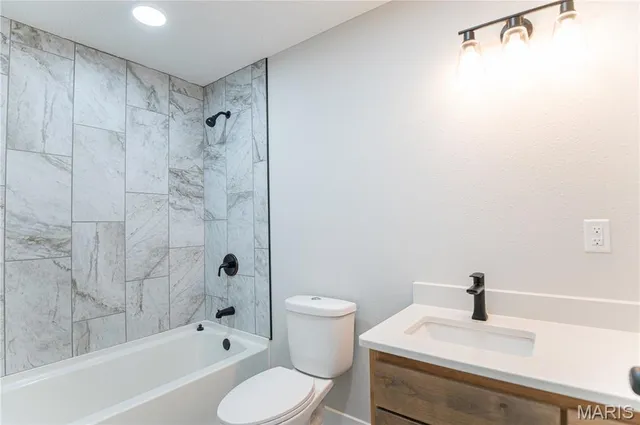 $599,900 | 20167 County Road 7300, Newburg, MO 65550