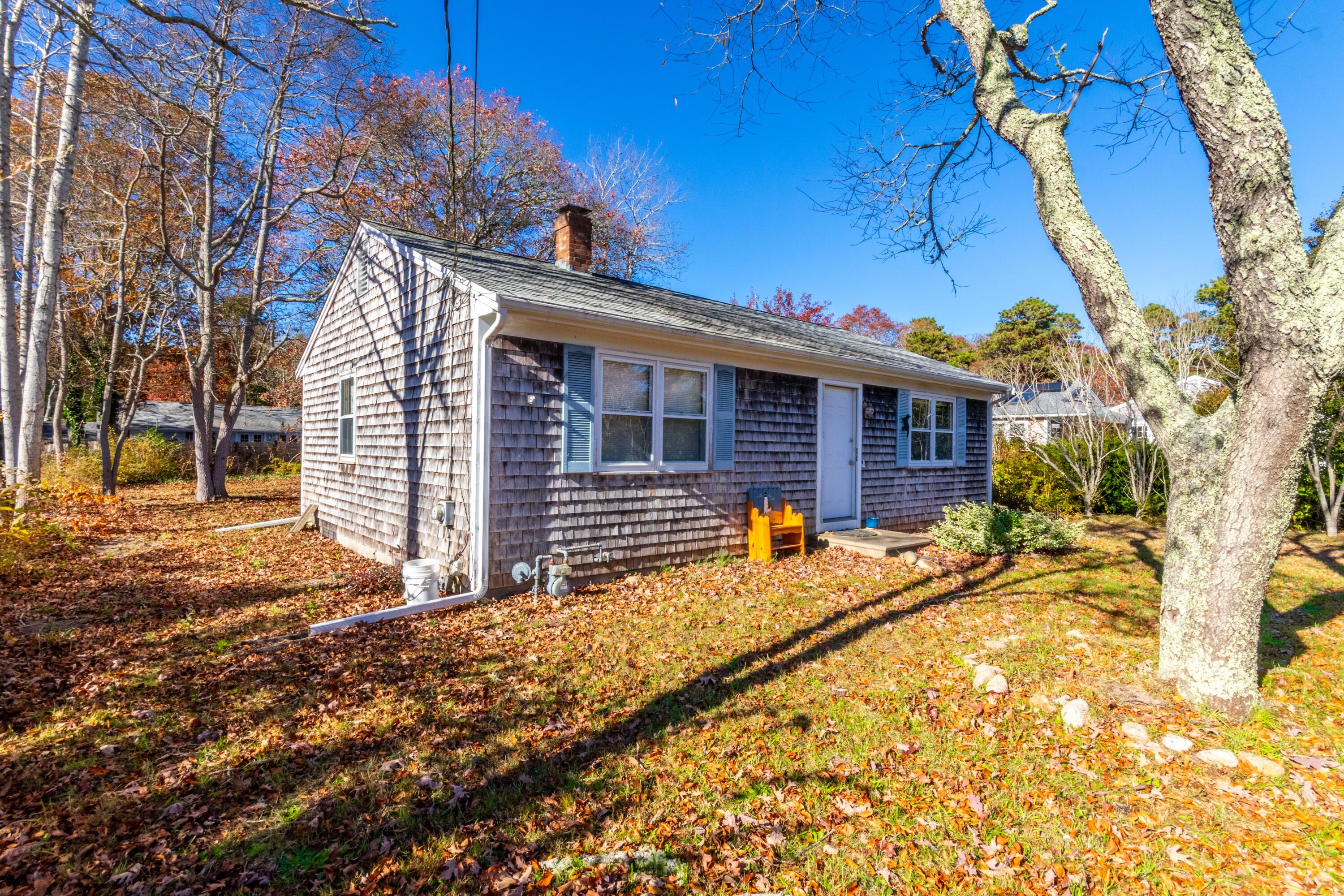 487 Lincoln Rd Extension Hyannis, MA 02601 - Photo 13 of 18 Front angle
