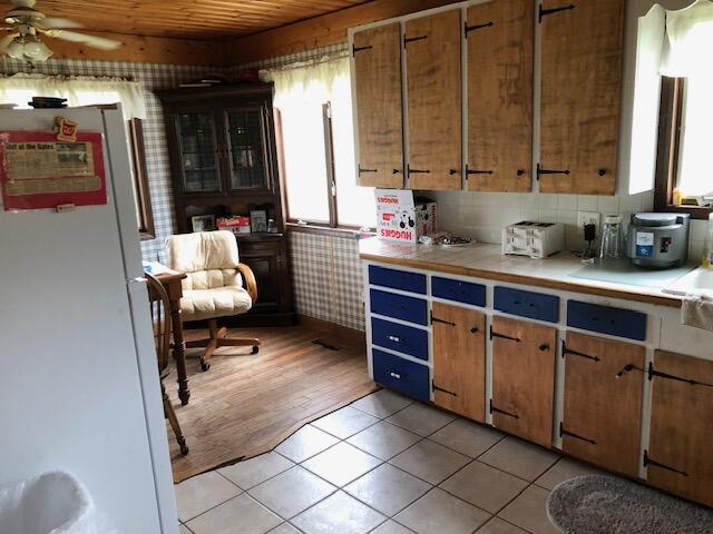 9550 West Blanchard Road Blanchard, MI 49310 - Photo 9 of 19 9 Kitchen