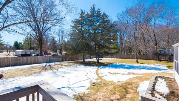 $325,000 | 707 Sunset Drive, Redgranite, WI 54970