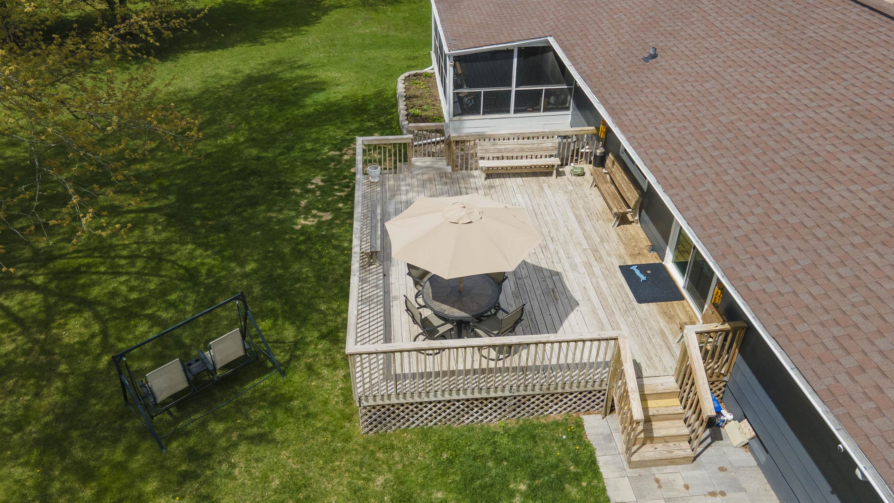 707 Sunset Drive Redgranite, WI 54970 - Photo 6 of 48
