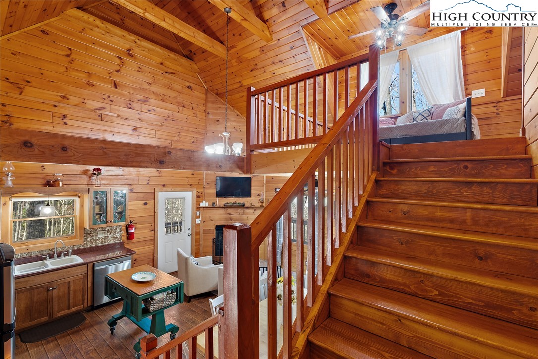 1461 Pine Ridge Road Beech Mountain, NC 28604 - Photo 26 of 47