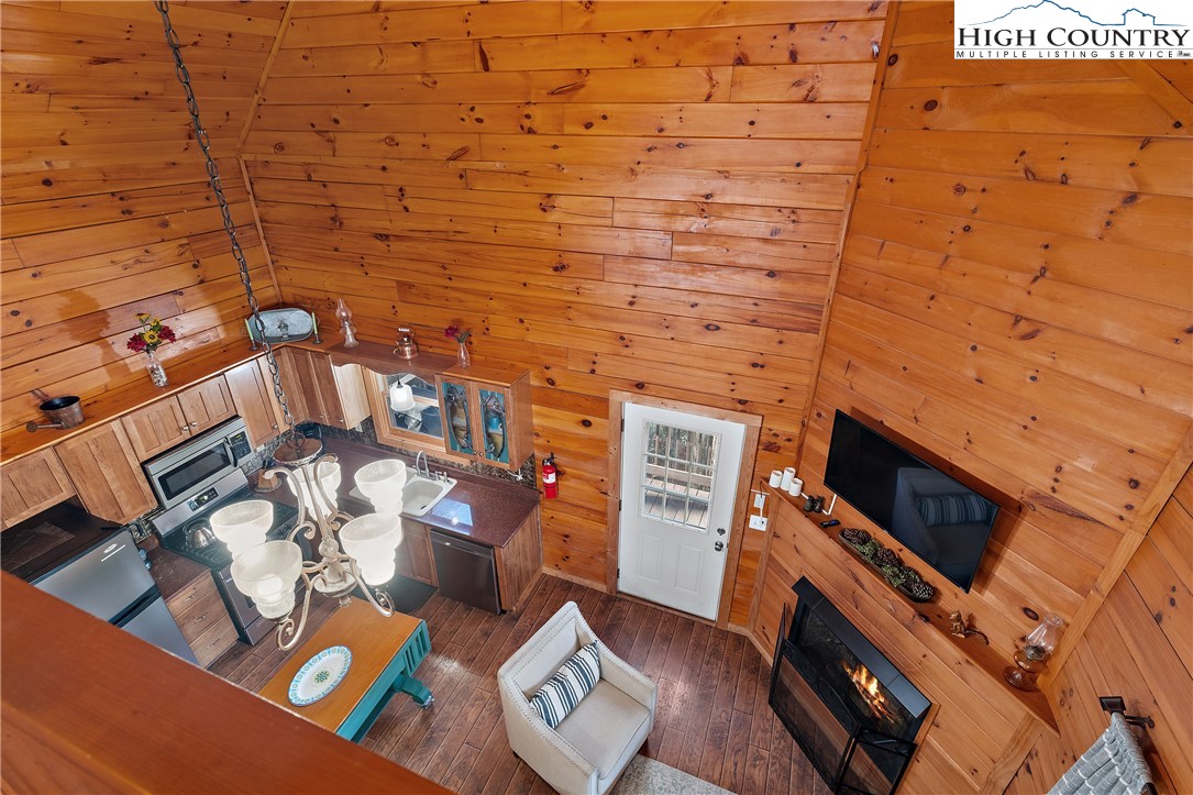 1461 Pine Ridge Road Beech Mountain, NC 28604 - Photo 30 of 47