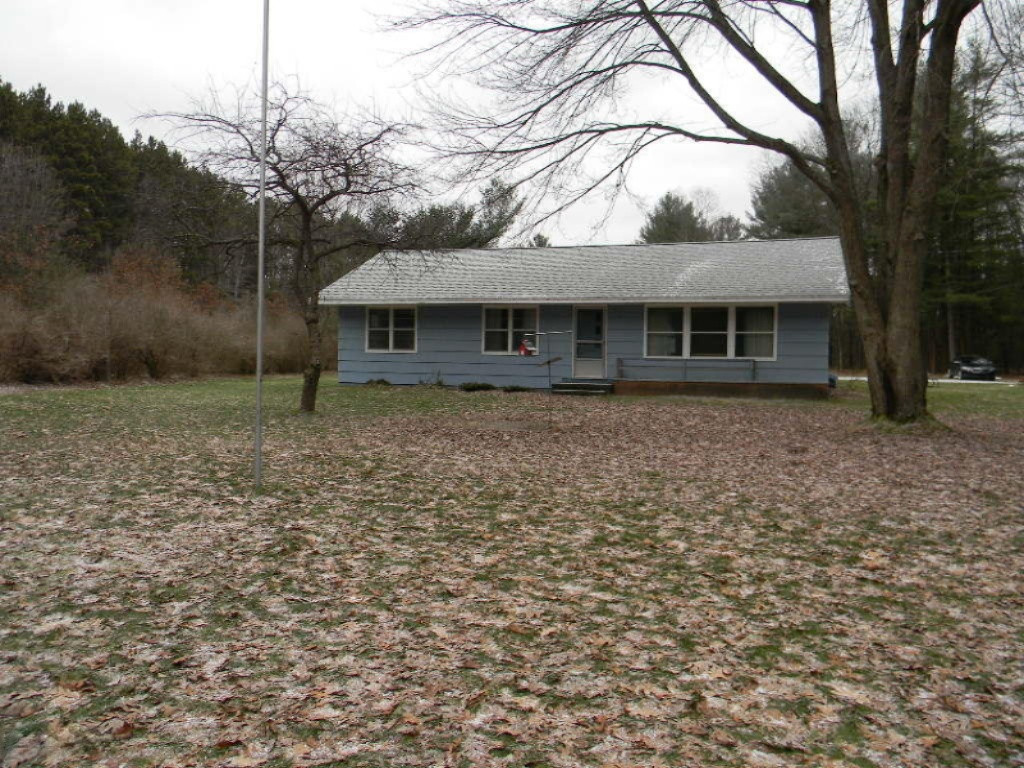 2038 Horton Road Muskegon, MI 49445 - Photo 15 of 24 DSCN0222