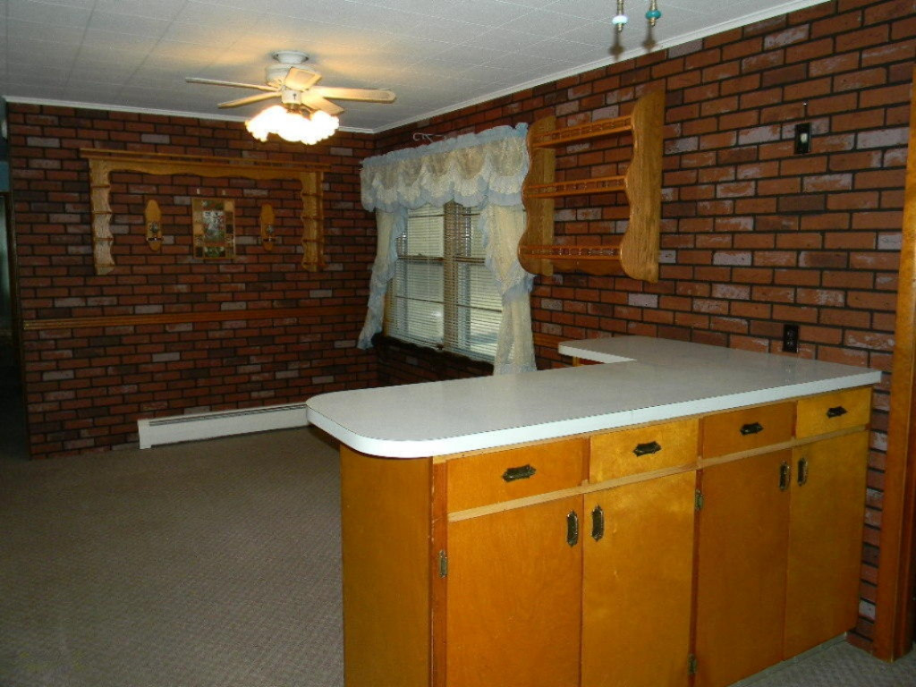 2038 Horton Road Muskegon, MI 49445 - Photo 3 of 24 DSCN0198