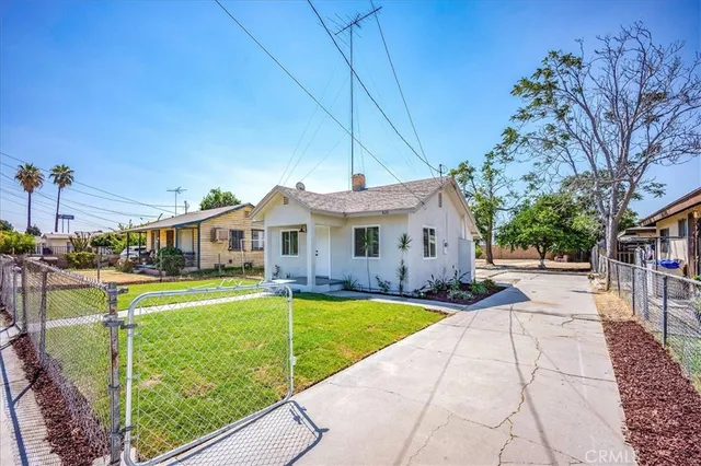 $410,000 | 820 East G Street, Colton, CA 92324
