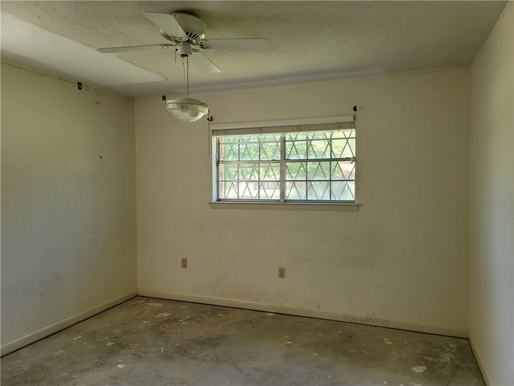 5404 East Scanlan Way Satsuma, AL 36572 - Photo 9 of 18