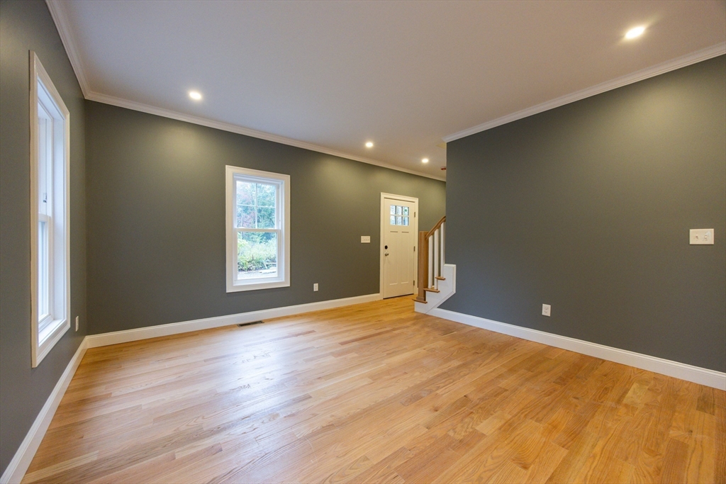 33 Azalea Road Mansfield, MA 02048 - Photo 14 of 42 Gallery Image 14