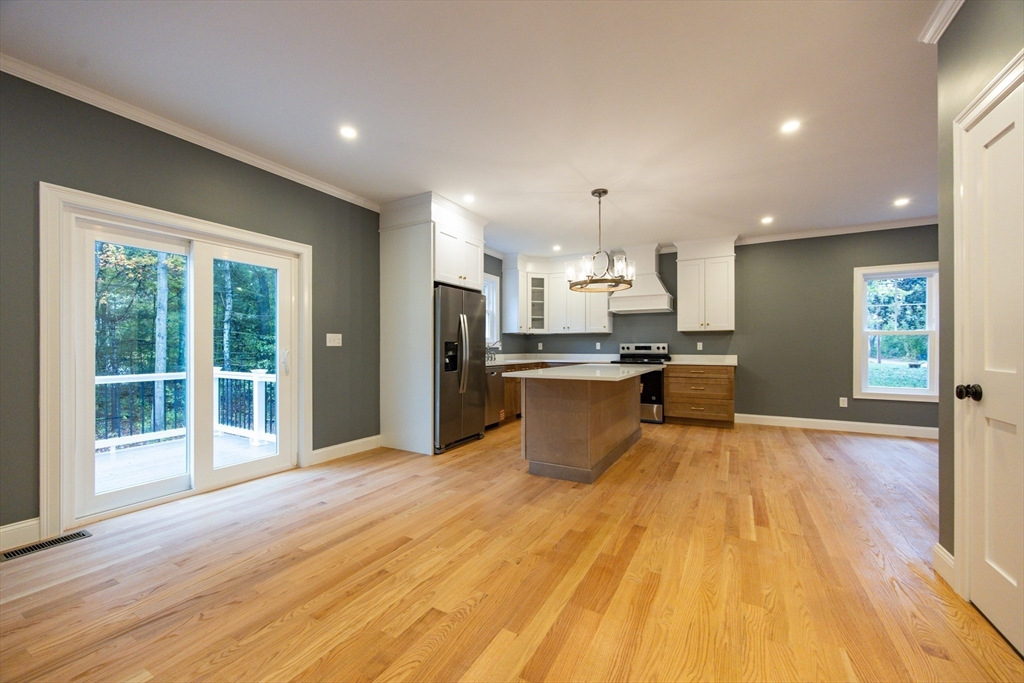 33 Azalea Road Mansfield, MA 02048 - Photo 15 of 42 Gallery Image 15