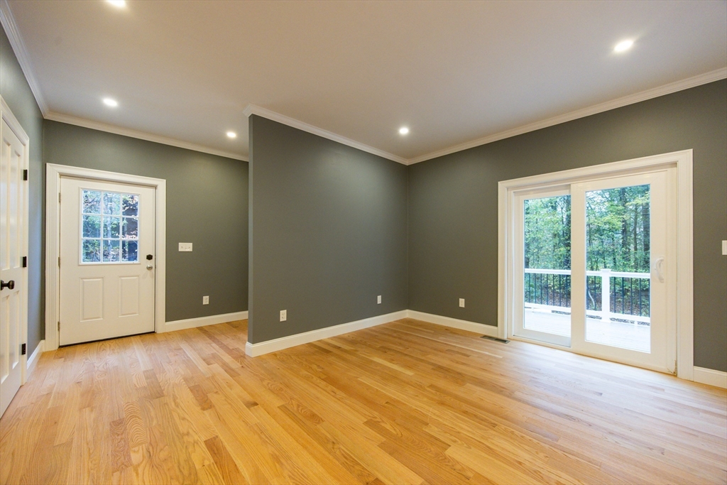 33 Azalea Road Mansfield, MA 02048 - Photo 20 of 42 Gallery Image 20