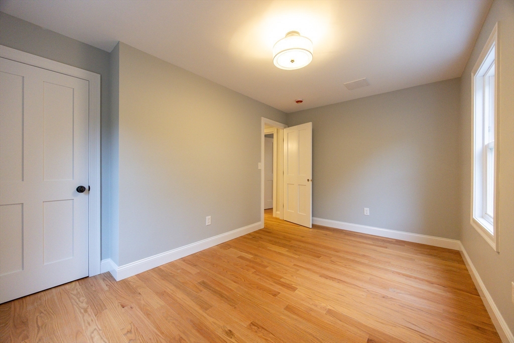 33 Azalea Road Mansfield, MA 02048 - Photo 37 of 42 Gallery Image 37