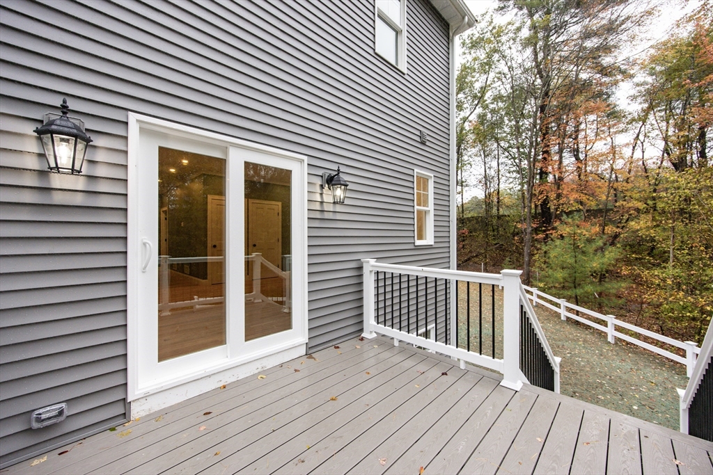 33 Azalea Road Mansfield, MA 02048 - Photo 9 of 42 Gallery Image 9