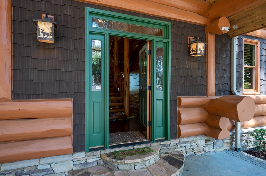 502 Overlook Drive Blue Ridge, GA 30513 - Photo 7 of 53 a backyard of a house with seating space