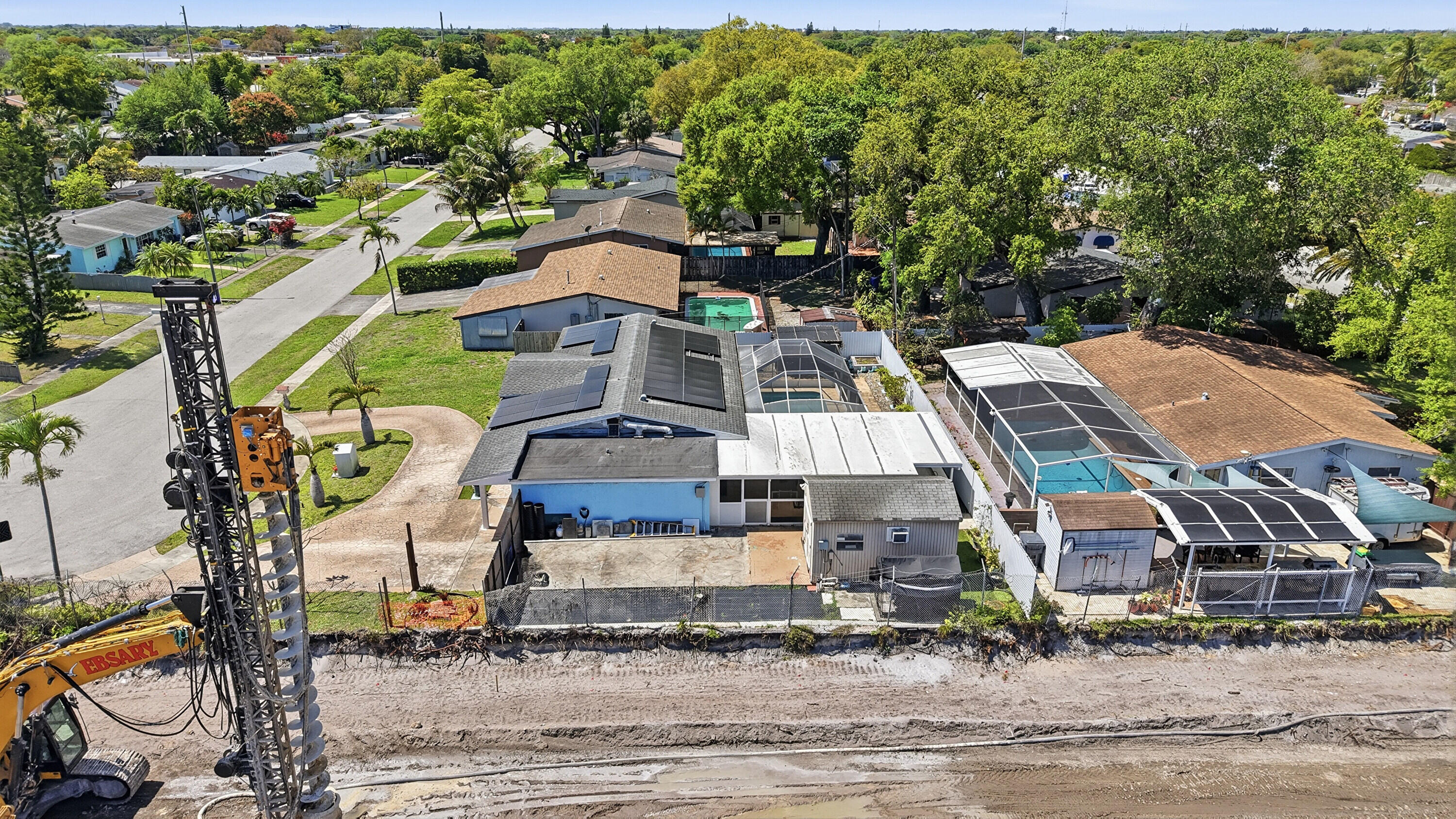 6271 Harding Street Hollywood, FL 33024 - Photo 34 of 58 an aerial view of a house with a yard