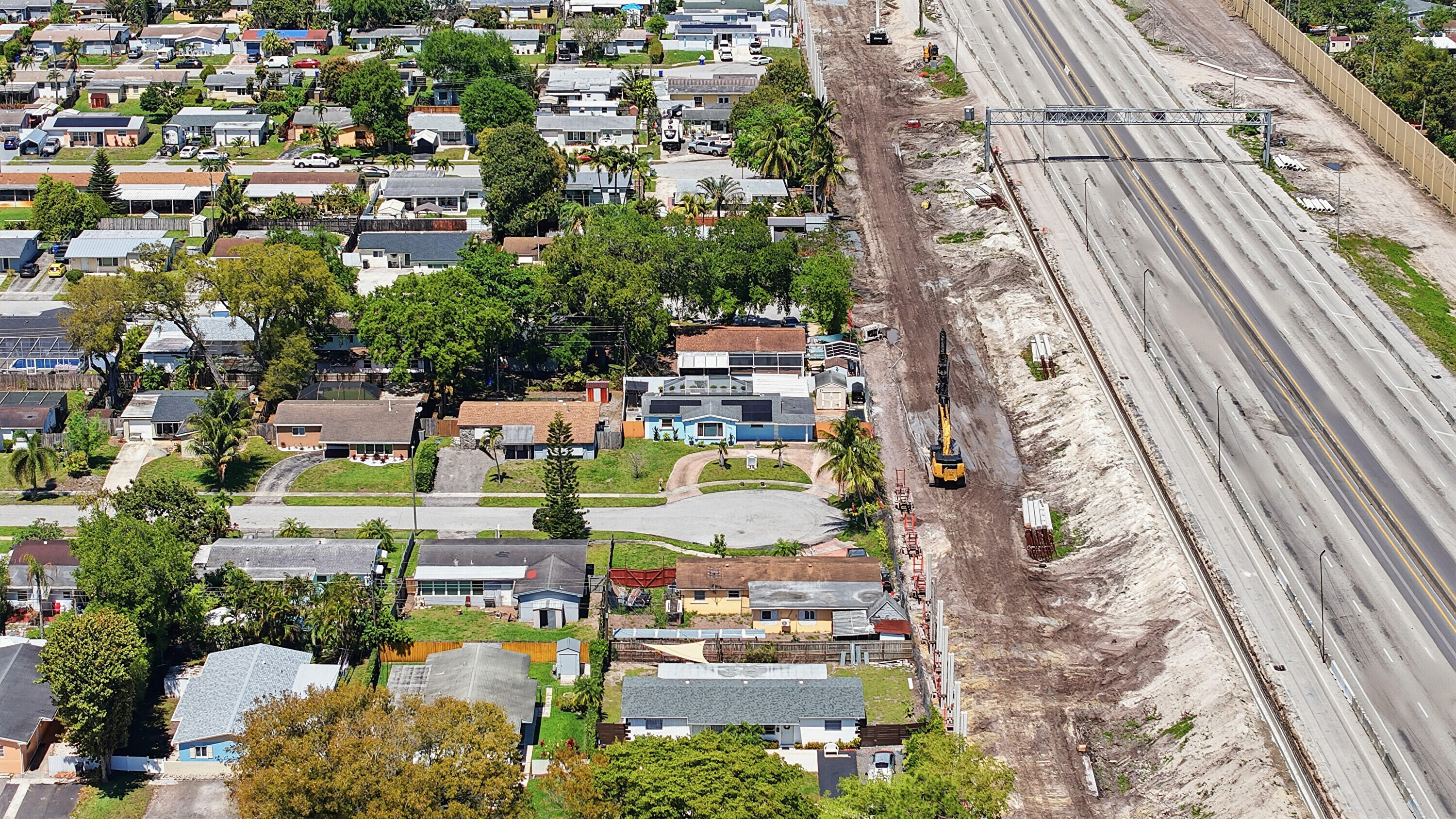 6271 Harding Street Hollywood, FL 33024 - Photo 46 of 58 an aerial view of residential houses with outdoor space