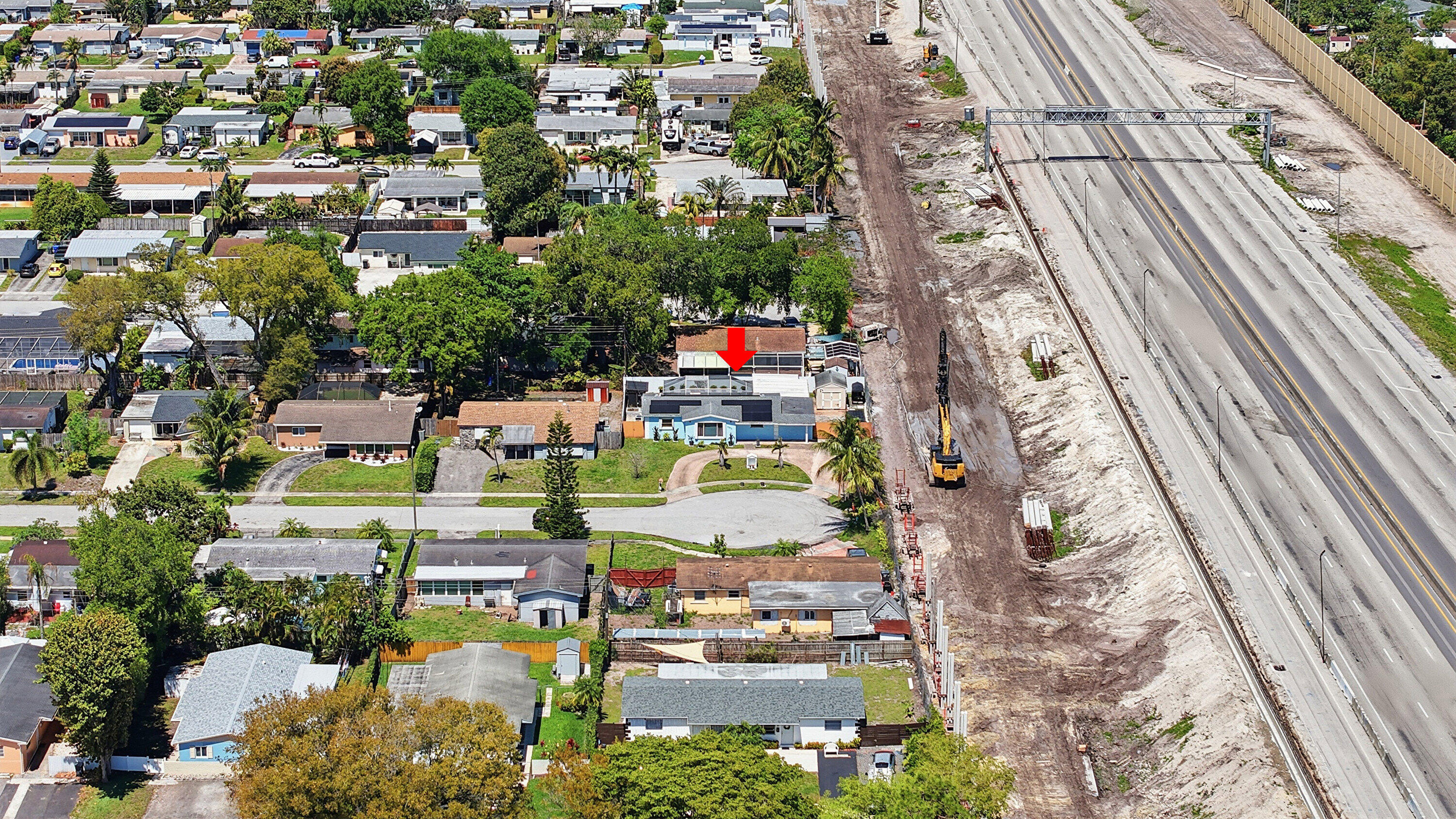 6271 Harding Street Hollywood, FL 33024 - Photo 57 of 58 an aerial view of residential houses with outdoor space