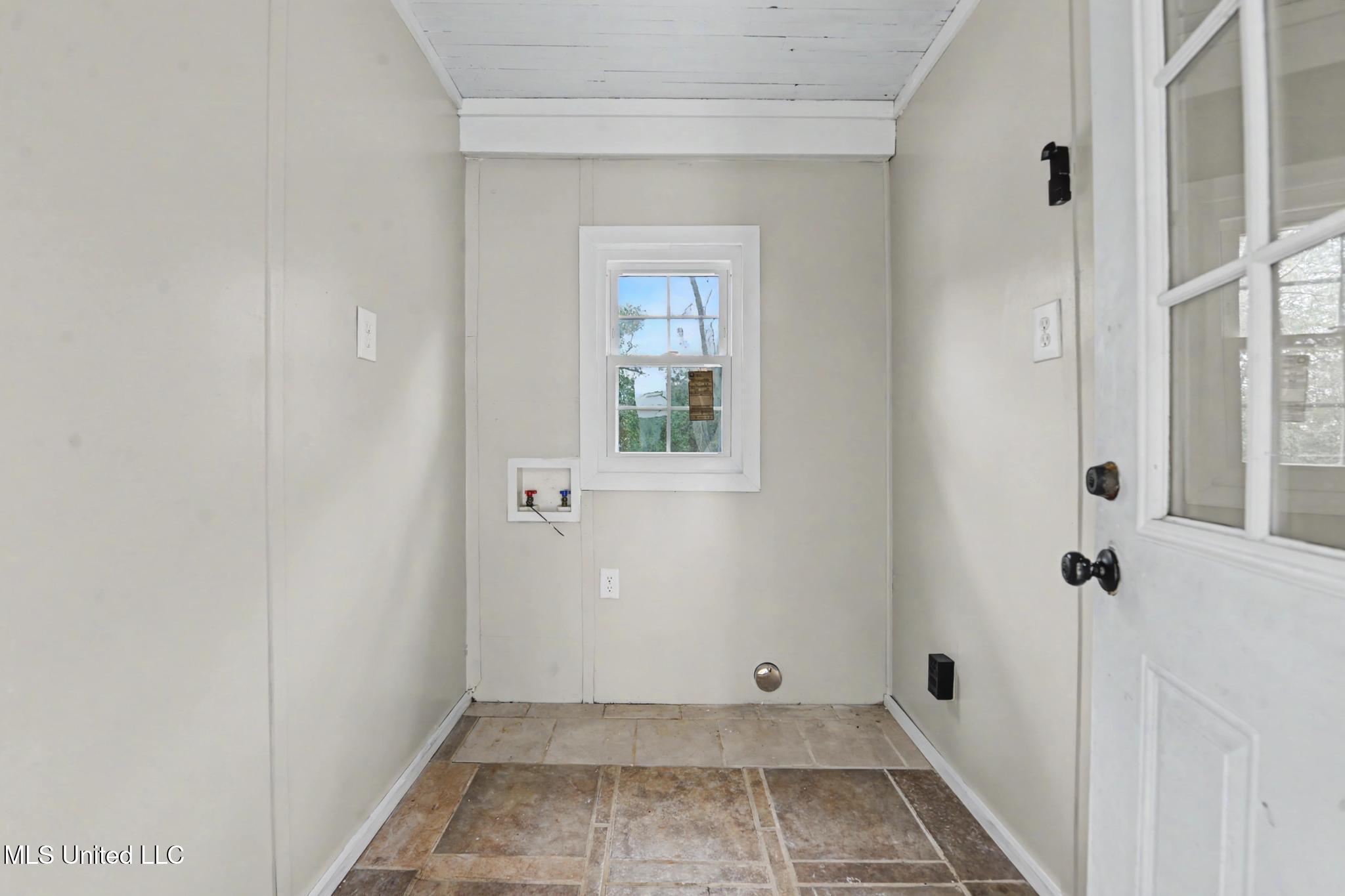 219 Depot Road Lucedale, MS 39452 - Photo 15 of 20 015