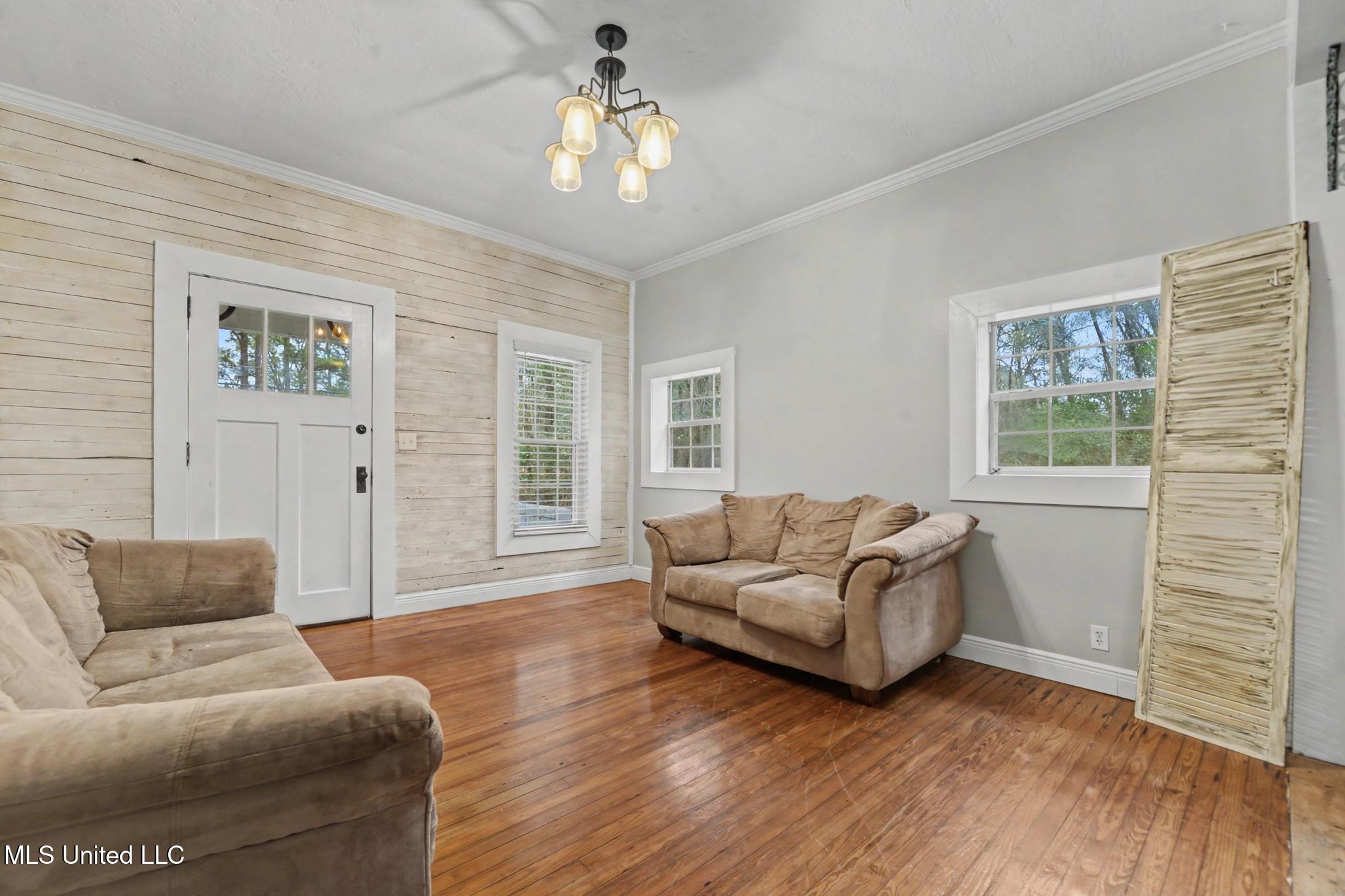 219 Depot Road Lucedale, MS 39452 - Photo 4 of 20 004