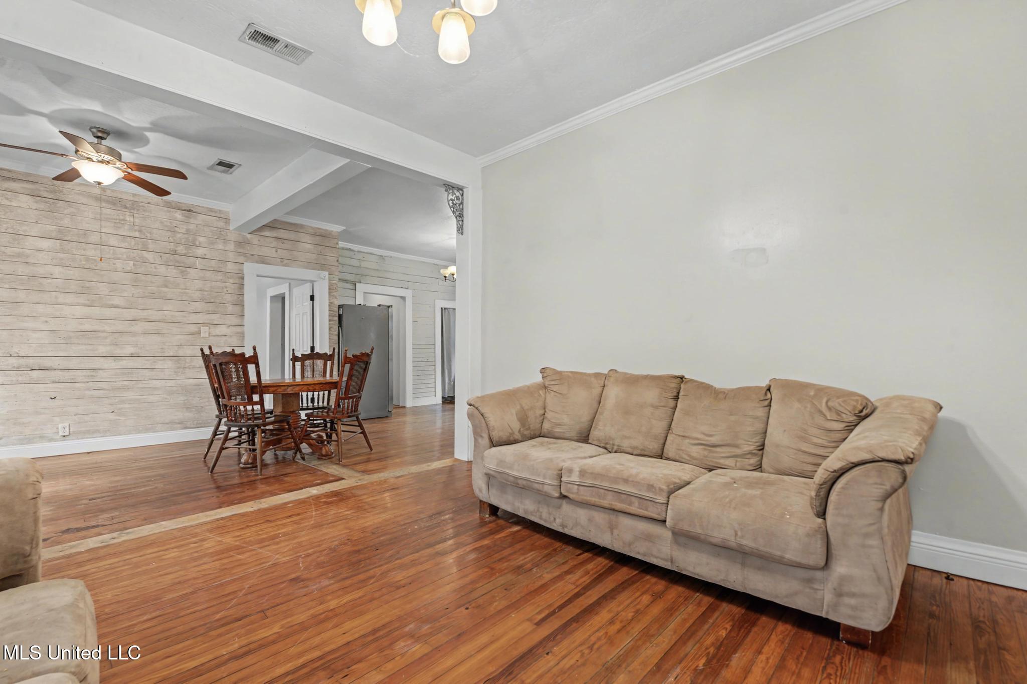 219 Depot Road Lucedale, MS 39452 - Photo 6 of 20 006