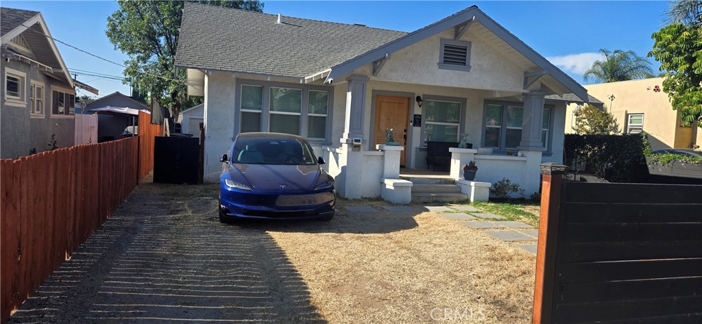 4379 Cover Street Riverside, CA 92506 - Photo 2 of 21