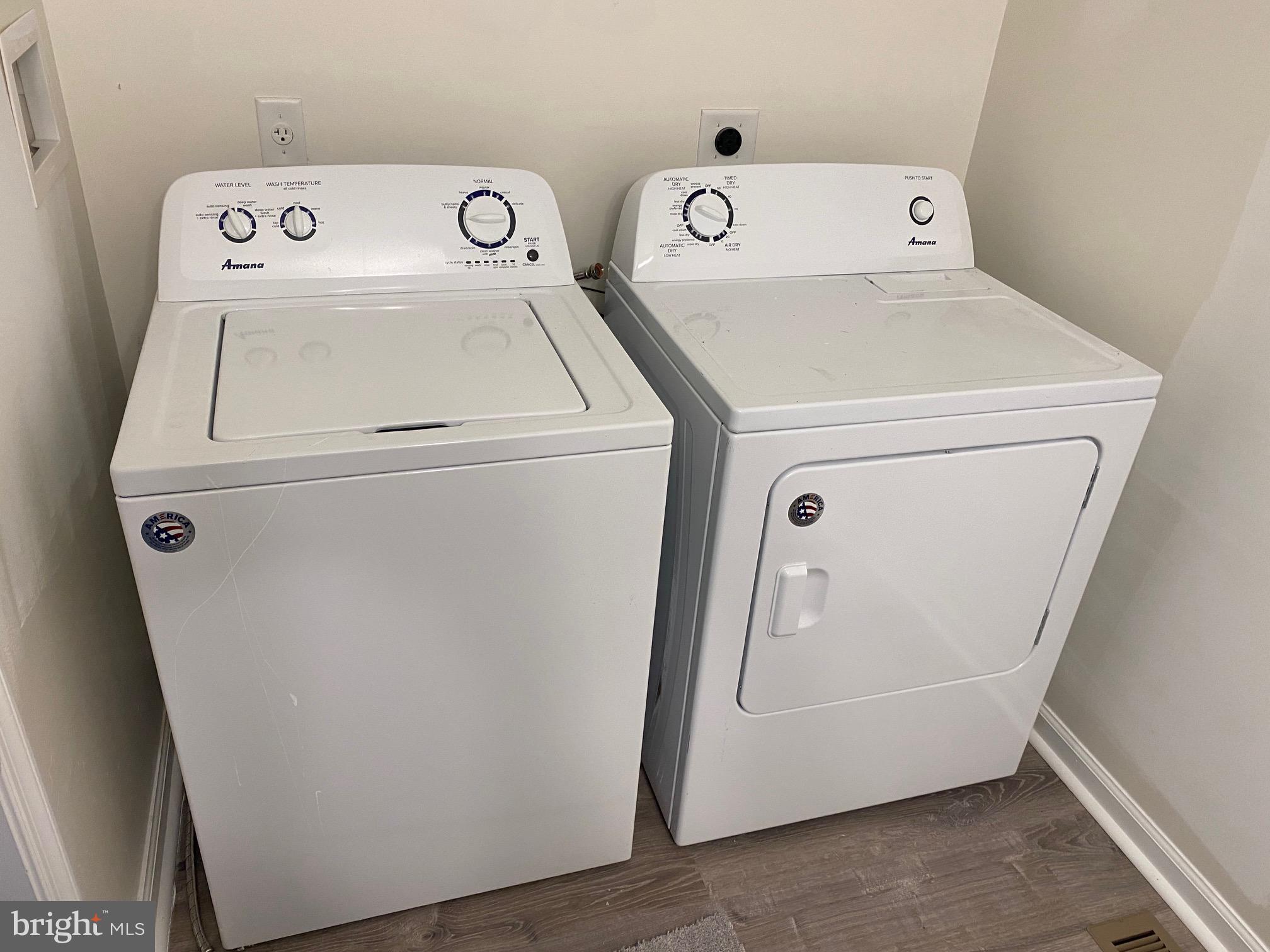 9 Fuzzy Tail Drive Ranson, WV 25438 - Photo 8 of 30 Your laundry is convenient tucked in here