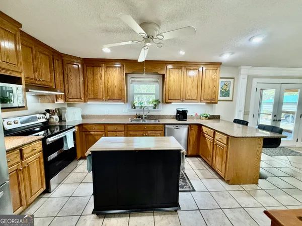 $324,900 | 2118 Deer Run Circle, Tifton, GA 31793
