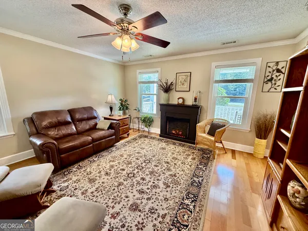 $324,900 | 2118 Deer Run Circle, Tifton, GA 31793