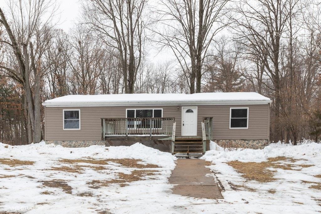 1528 Cedar Falls Road Menomonie, WI 54751 - Photo 1 of 1 Gallery Image 1
