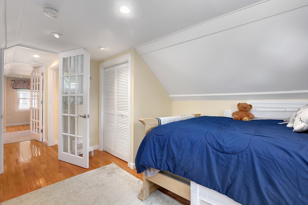 659 Waverly Road North Andover, MA 01845 - Photo 18 of 23 Gallery Image 18