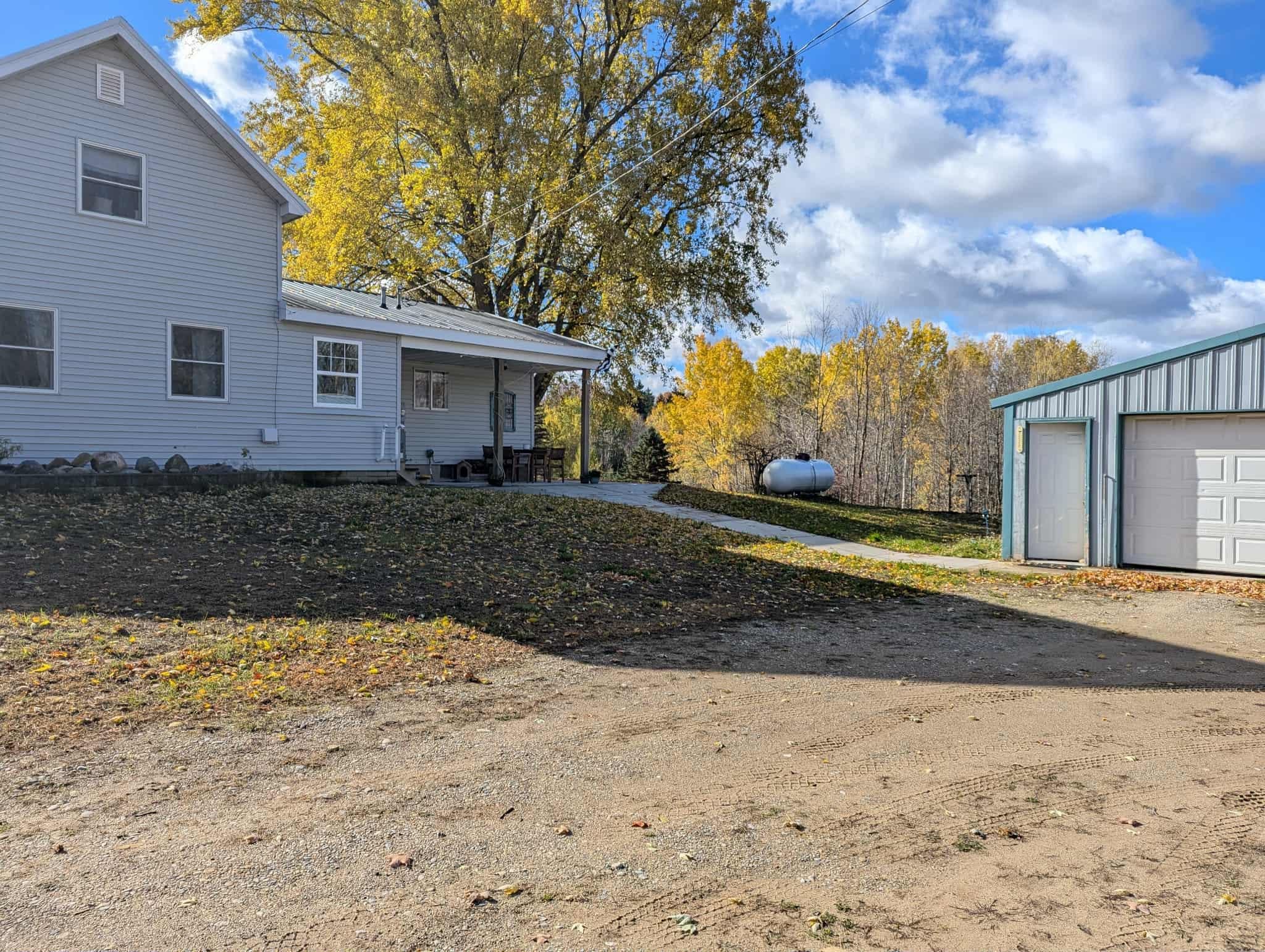 3920 East 14 Road Manton, MI 49663 - Photo 5 of 65