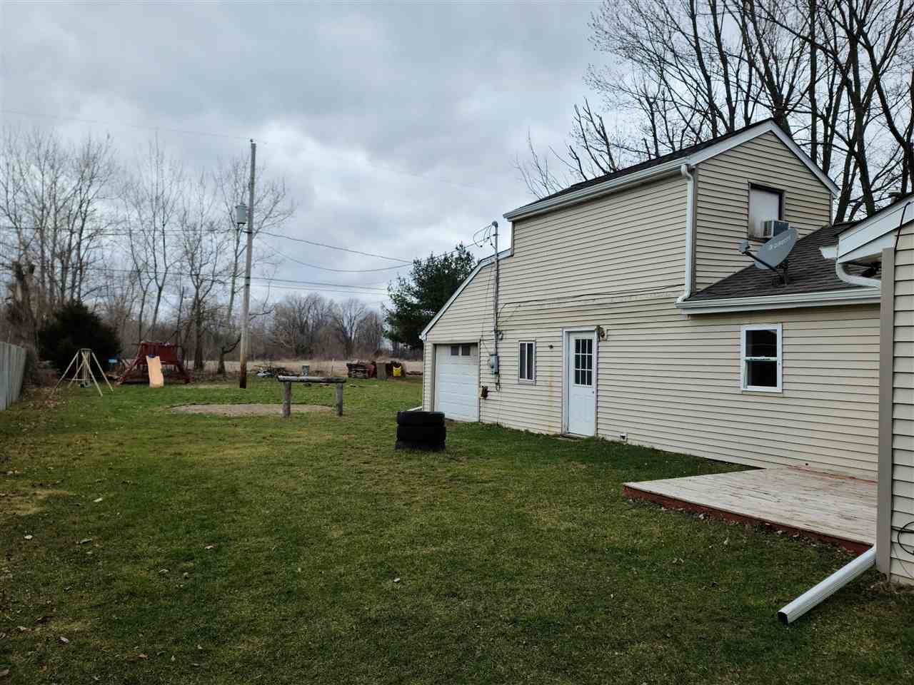 6964 South State Road Bancroft, MI 48414 - Photo 6 of 15 50070536-5.JPG