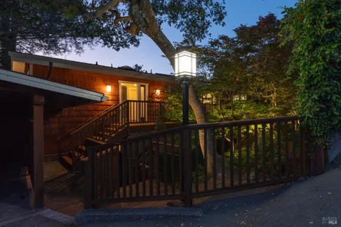 $2,200,000 | 225 Foster Avenue, Kentfield, CA 94904
